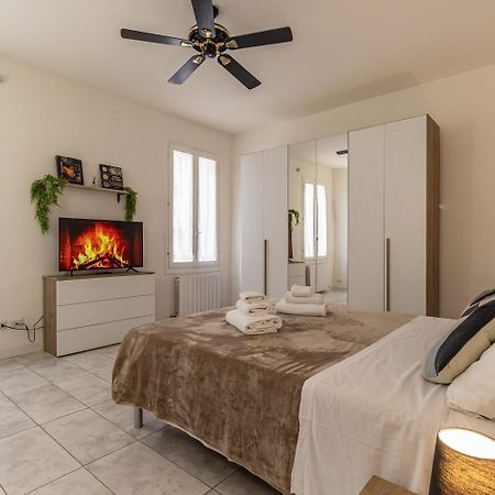 Apartamento Ca 'Pico With Wifi-Few Steps From Center Mirandola Exterior foto