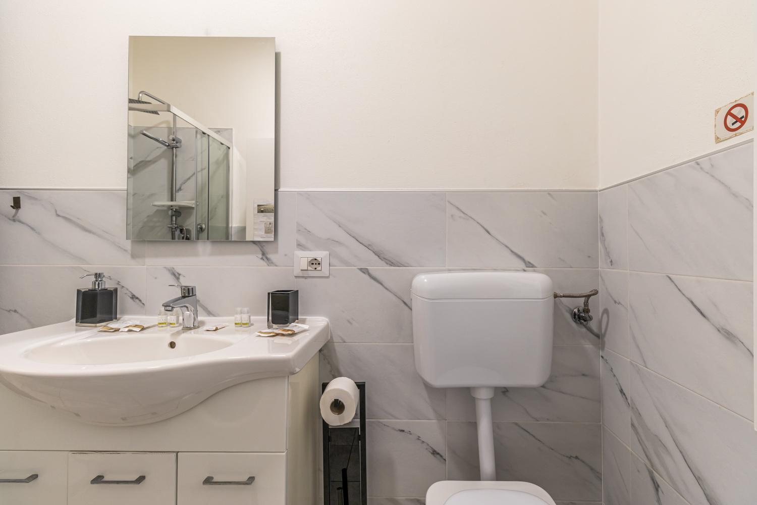 Apartamento Ca 'Pico With Wifi-Few Steps From Center Mirandola Exterior foto